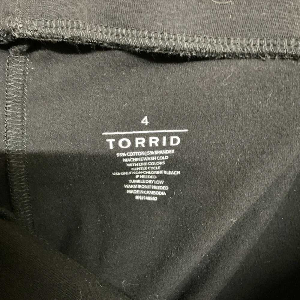 Torrid Black Cotton Blend Leggings - Picture 2 of 3